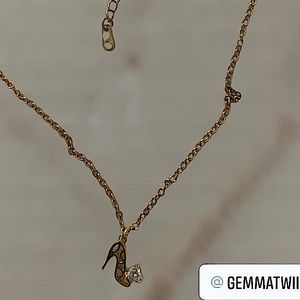 Stainless Steel high heel shoe 👠 Necklace